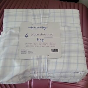 4 piece Kong sheet set